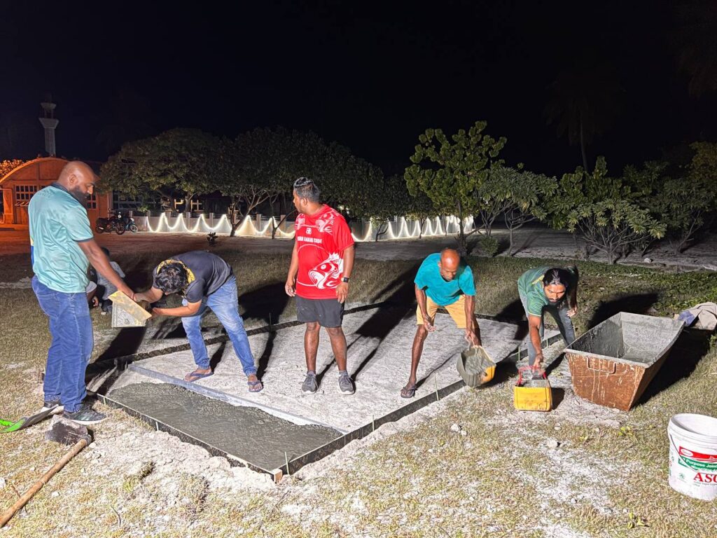 ކުޑަކުދިންގެ ޕާރކް އެޅުމުގެ މަސައްކަތުގެ ތެރެއިން 8