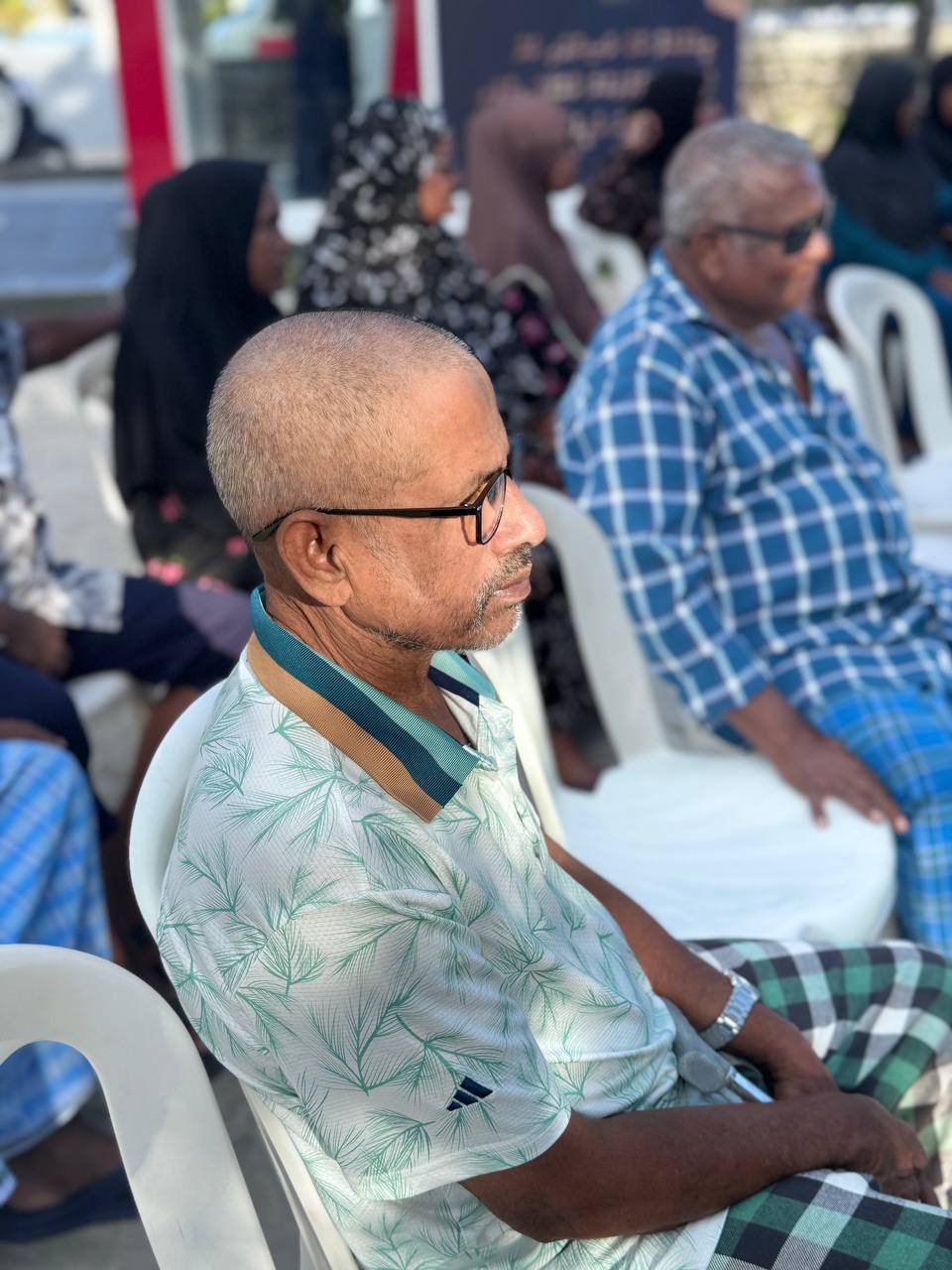 އިސްރަށްވެހިންގެ ދުވަސް 1